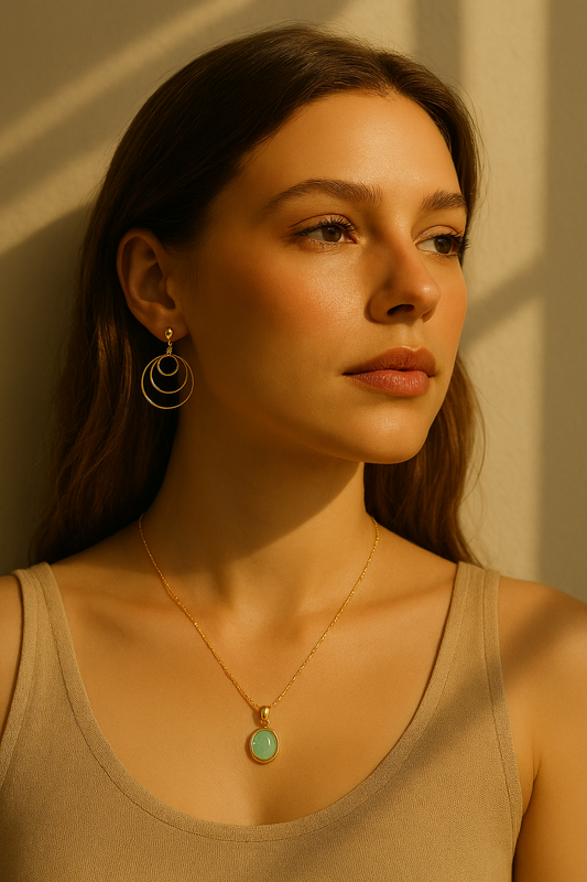 ✨ Collier Opale – Élégance intemporelle ✨
